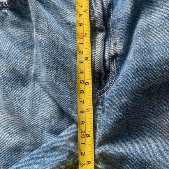 💕 American eagle mom jeans strigid blue distressed denim high waist size 24 - Picture 7 of 8